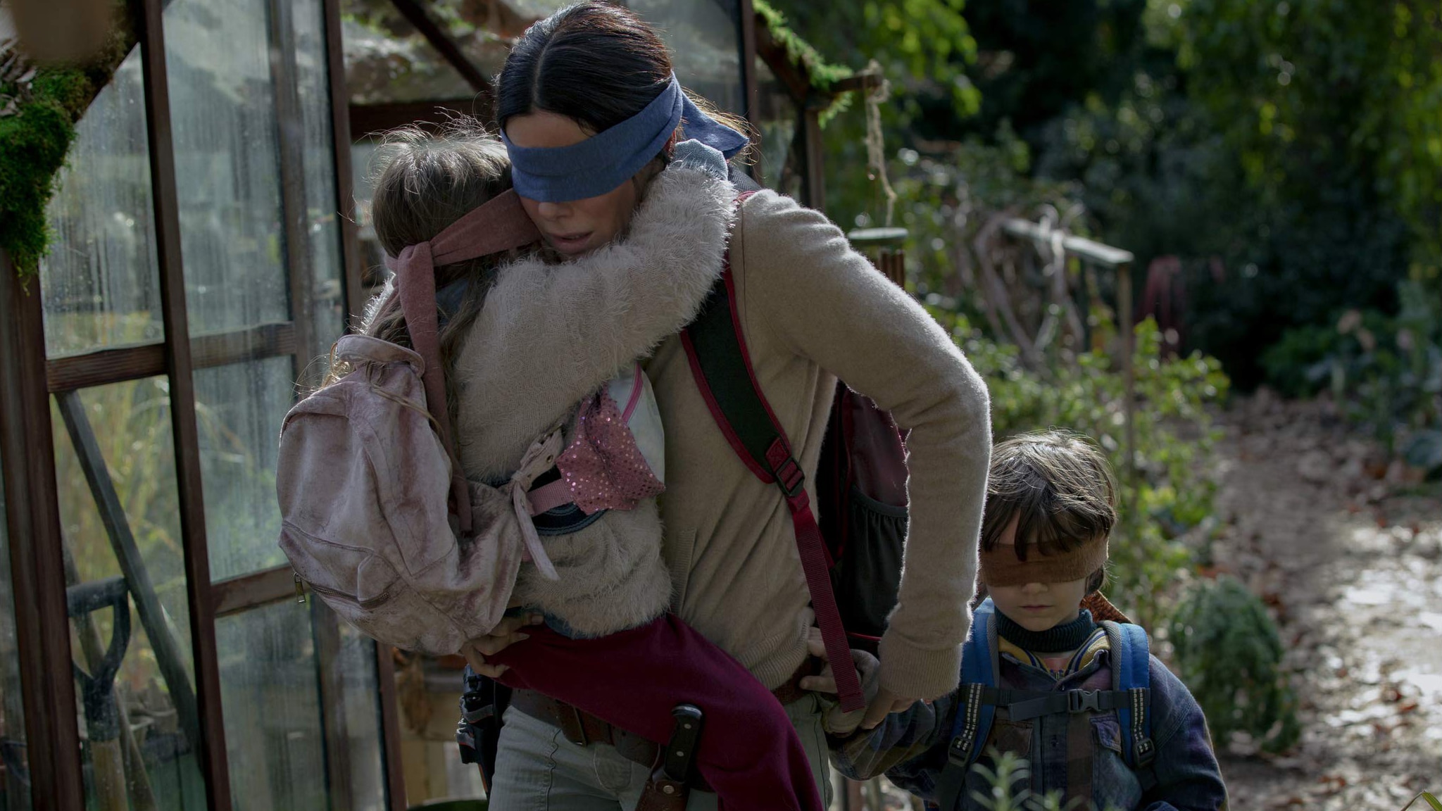 Trailer] Netflix bringt Horrorfilm Bird Box mit Sandra Bullock und Sarah  Paulson nach Deutschland 